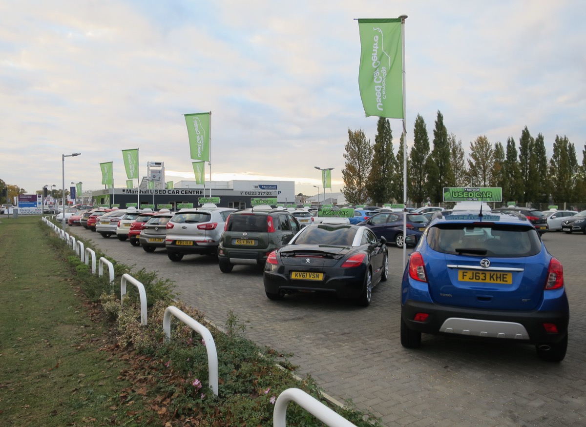 二手車鑑定指南：避開事故、泡水與調表車的秘訣